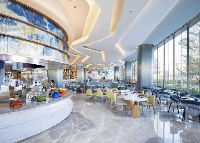 Regala Skycity Hotel By Regal Hotels